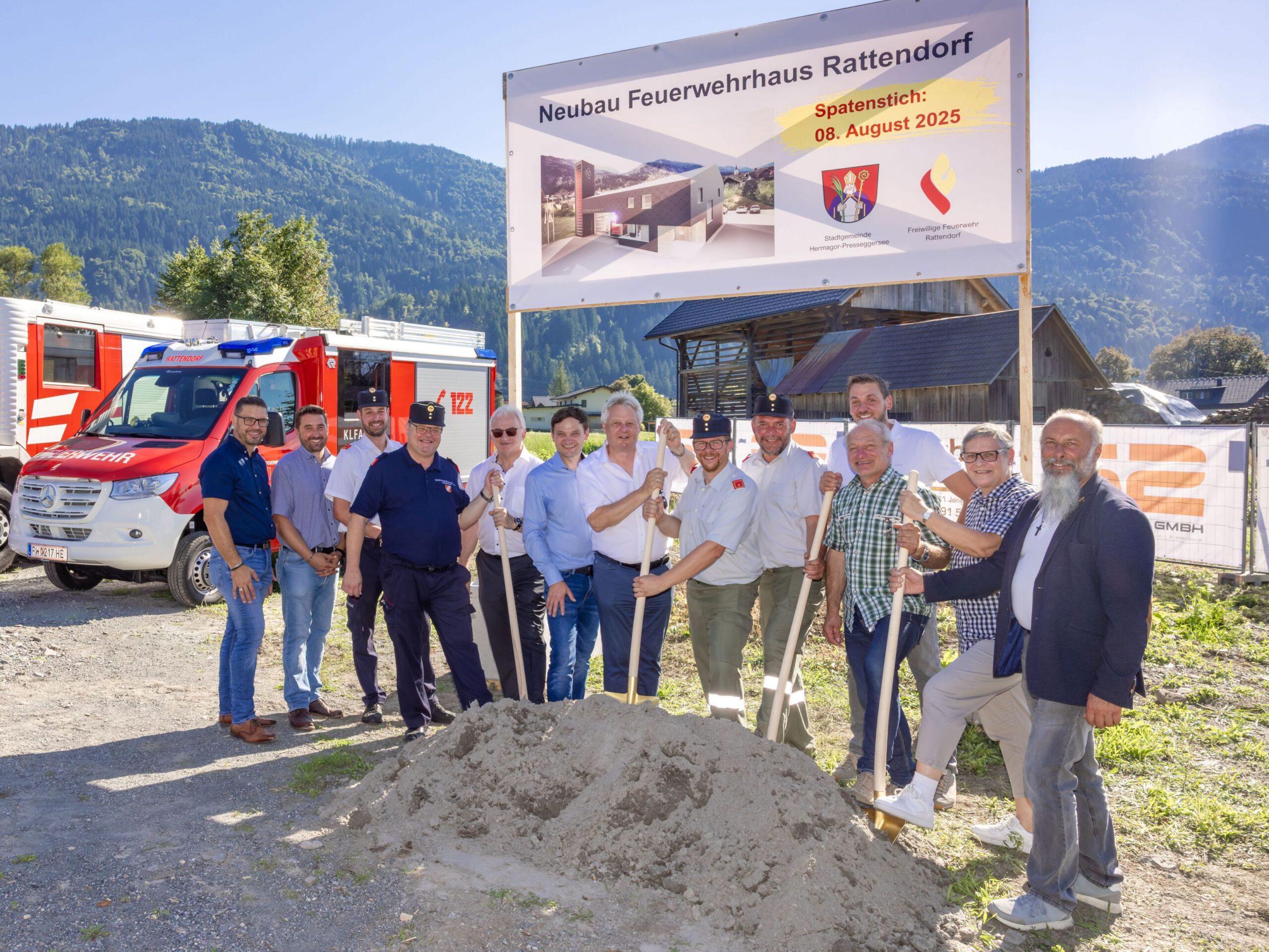 Spatenstich in Rattendorf